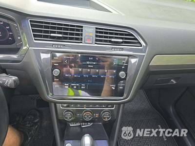 2019 Volkswagen Tiguan SE - zdjęcie 10 z 26 - miniatura