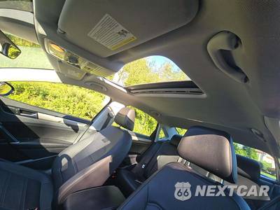 2022 Volkswagen Passat 2.0T SE - zdjęcie 11 z 24 - miniatura