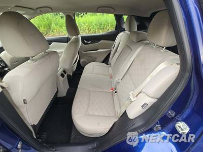 2020 Nissan Rogue Sport SV - zdjęcie 13 z 28 - miniatura