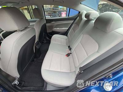 2017 Hyundai Elantra SE Sedan - zdjęcie 13 z 33 - miniatura