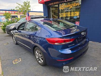 2017 Hyundai Elantra SE Sedan - zdjęcie 2 z 33 - miniatura