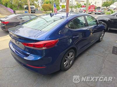 2017 Hyundai Elantra SE Sedan - zdjęcie 3 z 33 - miniatura