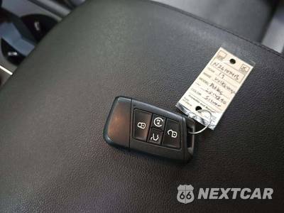 2019 Volkswagen Atlas V6 SE w/Technology - zdjęcie 8 z 25 - miniatura