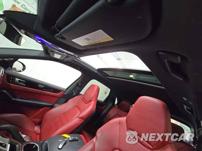 2019 Porsche Cayenne S - zdjęcie 11 z 27 - miniatura