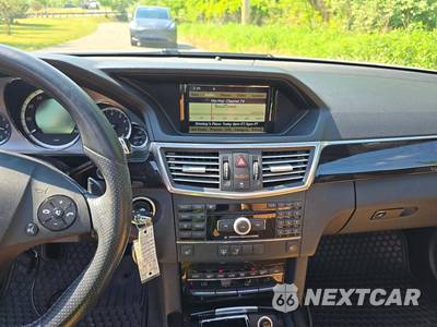 2010 Mercedes-Benz E 350 4MATIC Sedan - zdjęcie 10 z 26 - miniatura