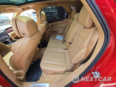 2017 Bentley Bentayga W12 - zdjęcie 13 z 24 - miniatura