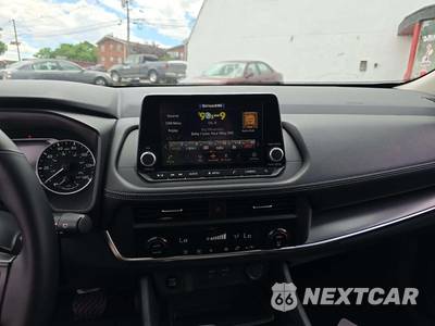 2025 Nissan Rogue SV - zdjęcie 10 z 28 - miniatura