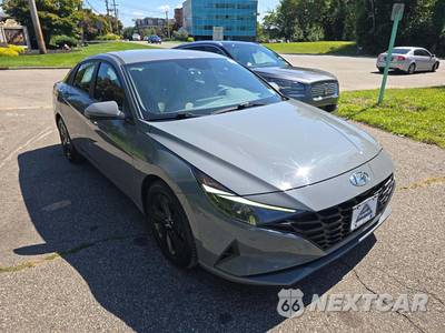 2023 Hyundai Elantra SEL - zdjęcie 4 z 25 - miniatura