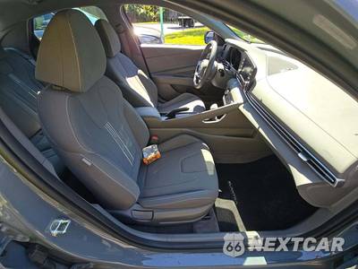 2023 Hyundai Elantra SEL - zdjęcie 18 z 25 - miniatura