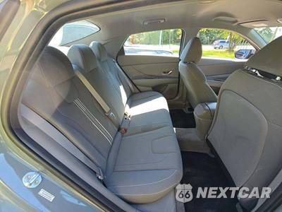 2023 Hyundai Elantra SEL - zdjęcie 16 z 25 - miniatura