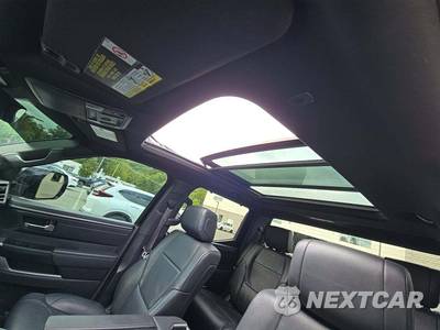 2024 Toyota Tundra Platinum Crew Cab Short Bed - zdjęcie 11 z 29 - miniatura