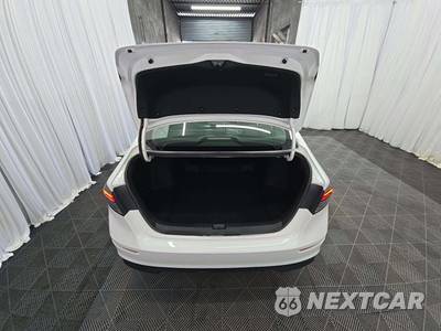 2025 Honda Accord Sedan LX - zdjęcie 14 z 23 - miniatura