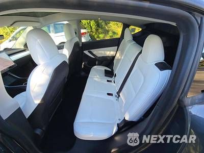 2021 Tesla Model Y Long Range - zdjęcie 13 z 25 - miniatura