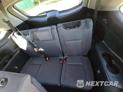2015 Toyota Highlander LE - zdjęcie 14 z 26 - miniatura