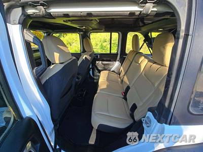2019 Jeep Wrangler Unlimited Sport - zdjęcie 13 z 28 - miniatura