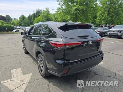 2023 Toyota Highlander XLE - zdjęcie 2 z 28 - miniatura