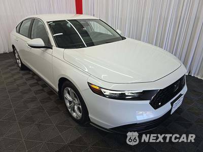 2025 Honda Accord Sedan LX - zdjęcie 4 z 25 - miniatura