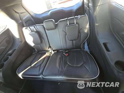 2025 Chrysler Pacifica Limited 121.6" WB - zdjęcie 14 z 29 - miniatura