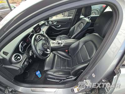 2016 Mercedes-Benz C 300 4MATIC w/Sport Pkg - zdjęcie 6 z 27 - miniatura