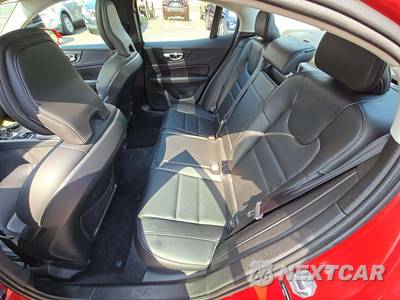2019 Volvo S60 T6 Momentum - zdjęcie 13 z 26 - miniatura