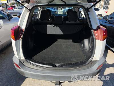 2014 Toyota RAV4 XLE - zdjęcie 14 z 25 - miniatura