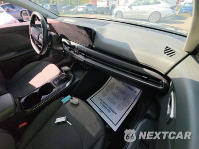 2025 Kia K4 LXS - zdjęcie 19 z 24 - miniatura