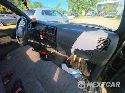 1995 Toyota Tacoma Regular Cab Long Bed - zdjęcie 17 z 23 - miniatura