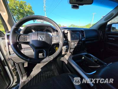 2018 Ram 1500 Sport Crew Cab Short Bed - zdjęcie 10 z 28 - miniatura