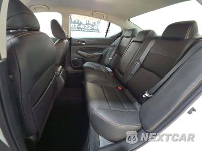 2021 Nissan Altima SR - zdjęcie 13 z 29 - miniatura