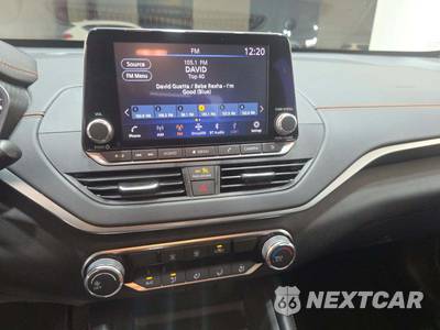 2021 Nissan Altima SR - zdjęcie 10 z 29 - miniatura