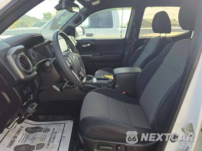 2020 Toyota Tacoma TRD Sport Crew Cab Medium Bed - zdjęcie 6 z 25 - miniatura