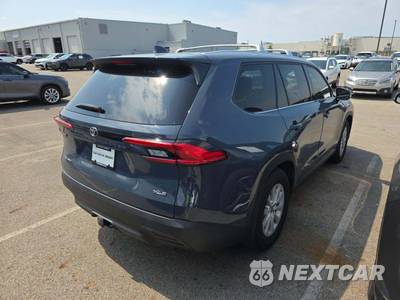 2024 Toyota Grand Highlander Hybrid XLE - zdjęcie 3 z 23 - miniatura