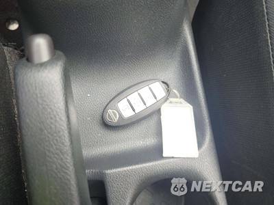 2020 Nissan Versa S - zdjęcie 5 z 20 - miniatura