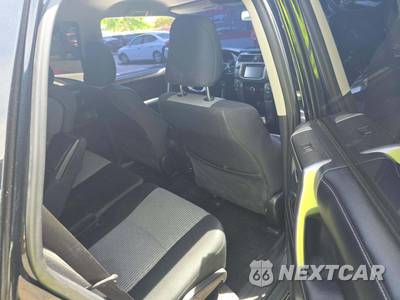 2016 Toyota 4Runner SR5 - zdjęcie 17 z 21 - miniatura