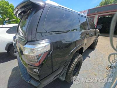 2016 Toyota 4Runner SR5 - zdjęcie 3 z 21 - miniatura