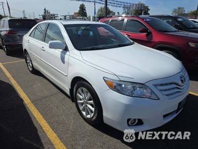 2010 Toyota Camry SE - zdjęcie 4 z 22 - miniatura