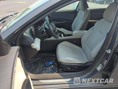 2024 Hyundai Elantra Limited - zdjęcie 3 z 18 - miniatura