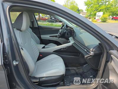 2024 Hyundai Elantra Limited - zdjęcie 15 z 18 - miniatura