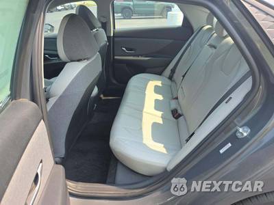 2024 Hyundai Elantra Limited - zdjęcie 10 z 18 - miniatura