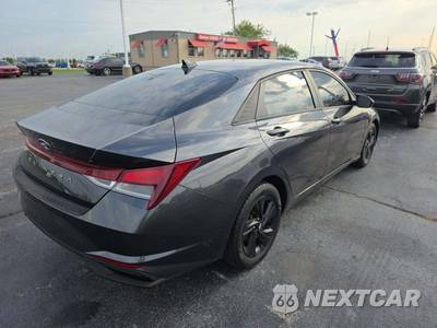 2021 Hyundai Elantra SEL - zdjęcie 3 z 22 - miniatura