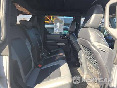 2022 Ford Bronco Black Diamond - zdjęcie 16 z 24 - miniatura