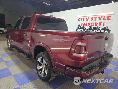 2022 Ram 1500 Laramie Crew Cab Short Bed - zdjęcie 2 z 27 - miniatura