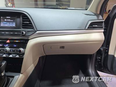 2020 Hyundai Elantra SE Sedan - zdjęcie 19 z 35 - miniatura