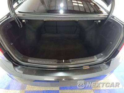 2020 Hyundai Elantra SE Sedan - zdjęcie 14 z 35 - miniatura