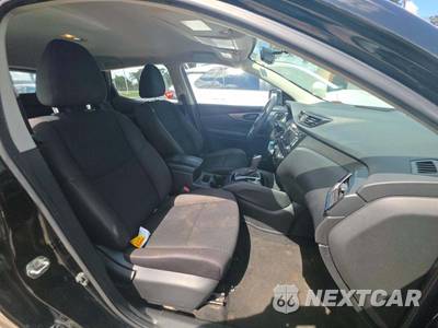 2019 Nissan Rogue Sport S - zdjęcie 18 z 23 - miniatura