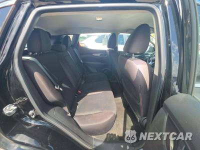 2019 Nissan Rogue Sport S - zdjęcie 16 z 23 - miniatura