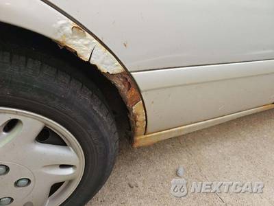2000 Toyota Camry LE - zdjęcie 23 z 29 - miniatura