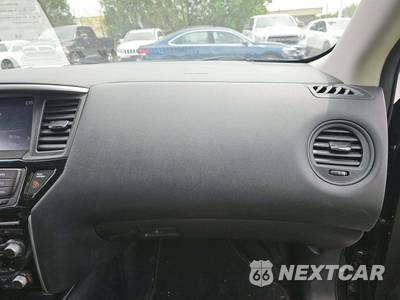 2020 Nissan Pathfinder S - zdjęcie 20 z 25 - miniatura