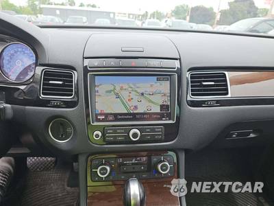 2016 Volkswagen Touareg V6 Lux - zdjęcie 7 z 22 - miniatura