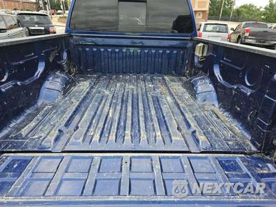 2021 Nissan TITAN SV Crew Cab Short Bed - zdjęcie 20 z 28 - miniatura